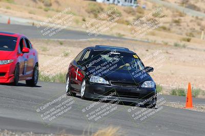 media/Oct-01-2022-Team Topak Racing (Sat) [[f860fb51be]]/2-Inter Low 2/session 2 turn 11/